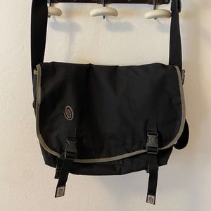 Timbuk 2 Classic Messenger